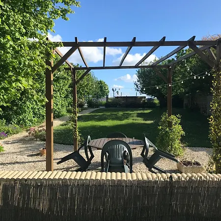 Holiday home La Maison Glycine
